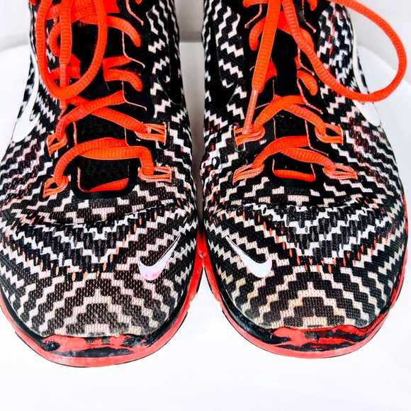 Nike Free 5.0 TR Fit 4 Women's Training Shoe~ Black/White/Coral~ Women's Size 8 - Picture 4 of 14